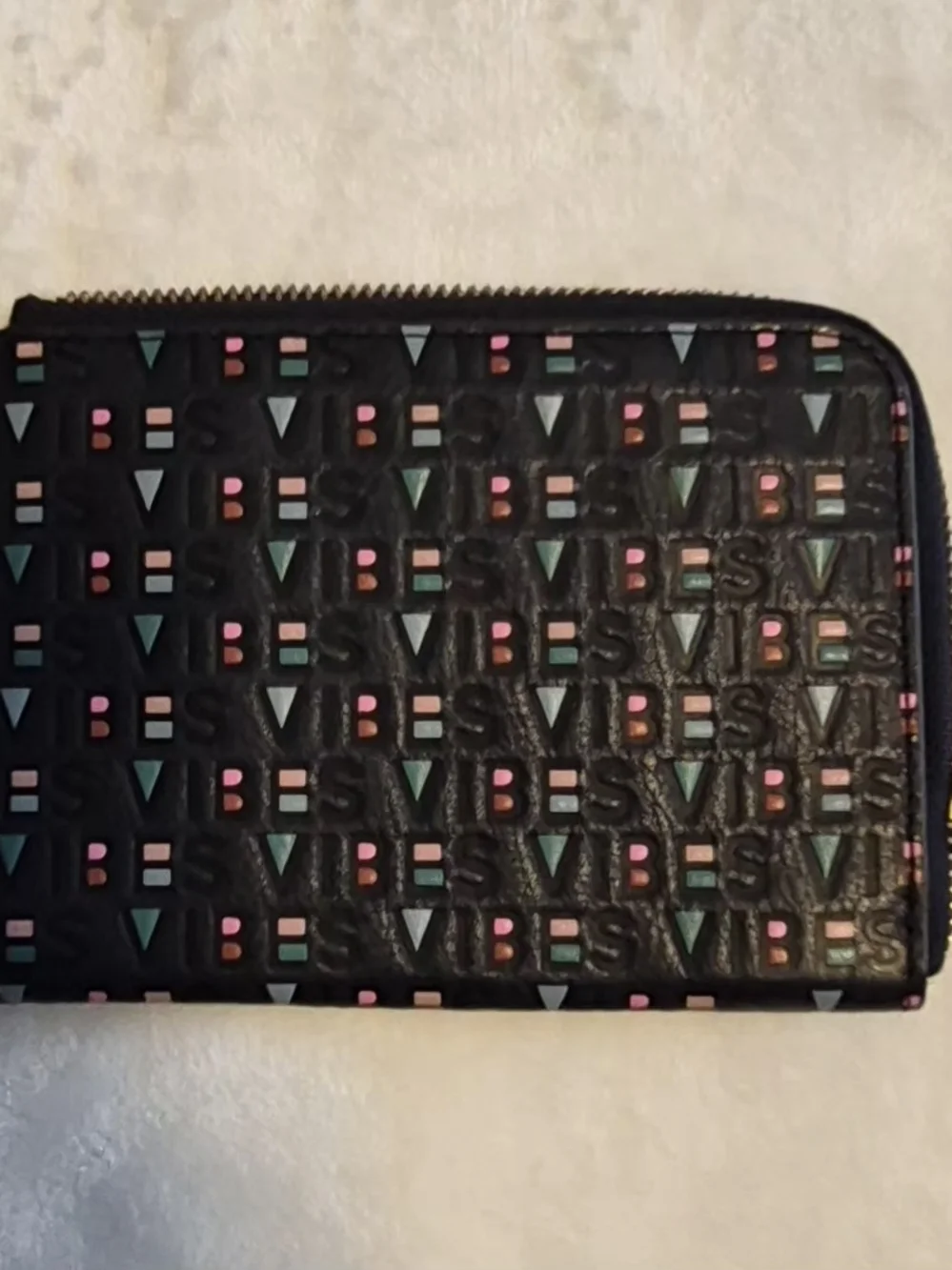 Fossil Leather Wallet with Subtle Stitching